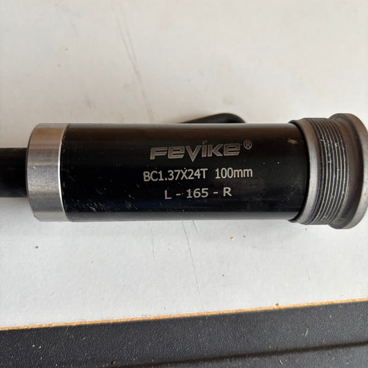 the bottom bracket for Burchda e-bike